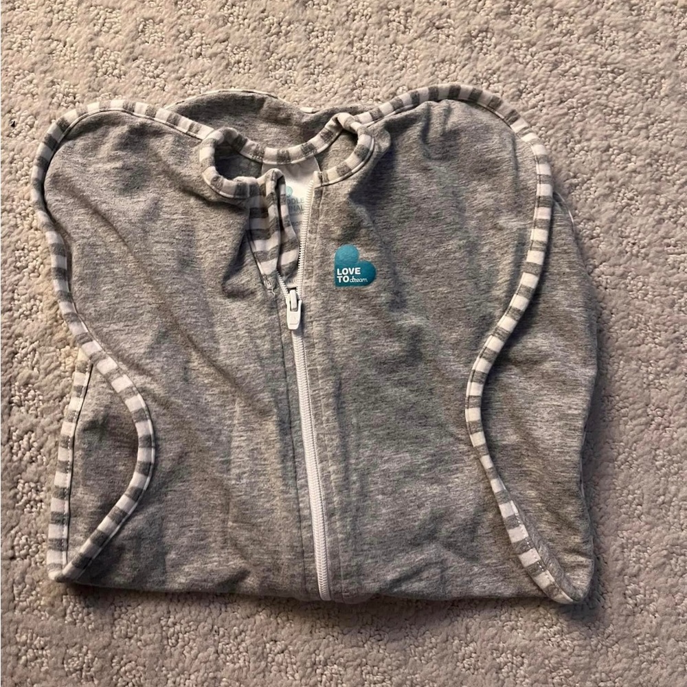Like New Love to Dream Swaddle